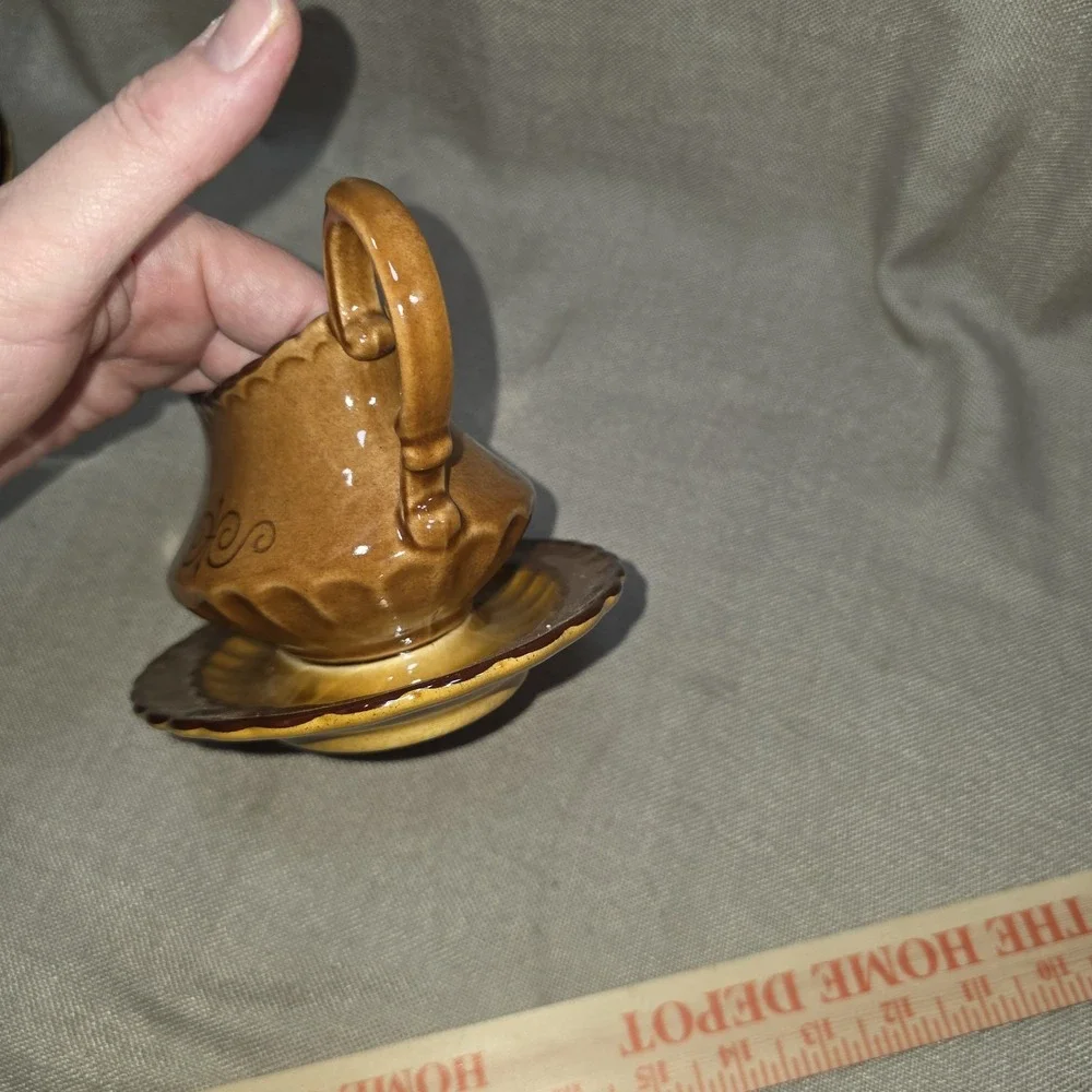 Metlox Poppytrail Vernonware Gravy Boat Built-In Underplate 7.75 x 4.5 In